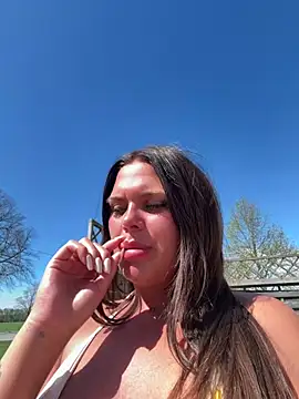 Snapshot of mileaSbaby chatting on May 2026 10:20:02 AM mileaSbaby online show from May 2026 10:20:02 AM