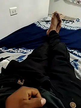 Snapshot of loucer chatting on March 2026 03:29:02 PM loucer online show from March 2026 03:29:02 PM