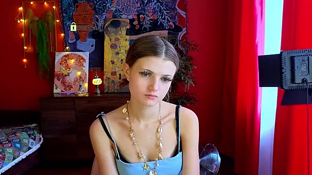 Snapshot of Enji_Rey chatting on June 2026 09:43:01 AM Enji Rey online show from June 2026 09:43:01 AM