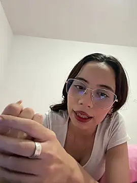 Snapshot of Nicole_Cute04 chatting on July 2026 05:04:01 AM Nicole Cute04 online show from July 2026 05:04:01 AM