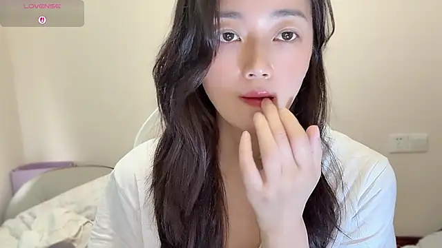 Snapshot of jinxiyao01 chatting on June 2026 02:23:02 AM jinxiyao01 online show from June 2026 02:23:02 AM