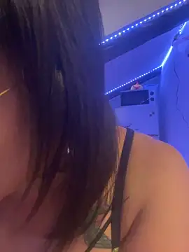 Snapshot of Xlilli69X chatting on May 2026 05:51:01 PM Xlilli69X online show from May 2026 05:51:01 PM