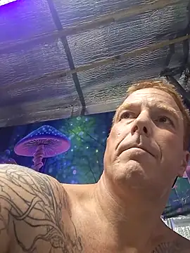 Snapshot of drednasty chatting on March 2026 10:10:01 PM drednasty online show from March 2026 10:10:01 PM