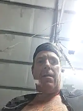 Snapshot of drednasty chatting on April 2026 07:52:01 AM drednasty online show from April 2026 07:52:01 AM