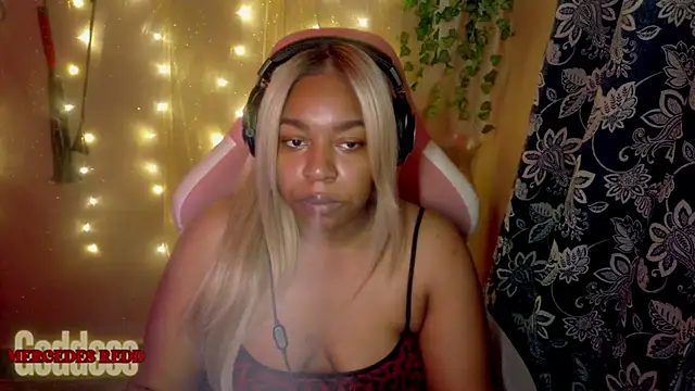 Goddess MercedesRedd online show from July 2026 02:09:01 PM