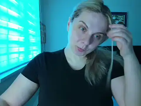 callme iva online show from March 2026 08:25:01 PM