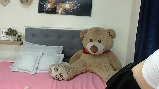 Celeste  London online show from April 2026 05:43:01 PM