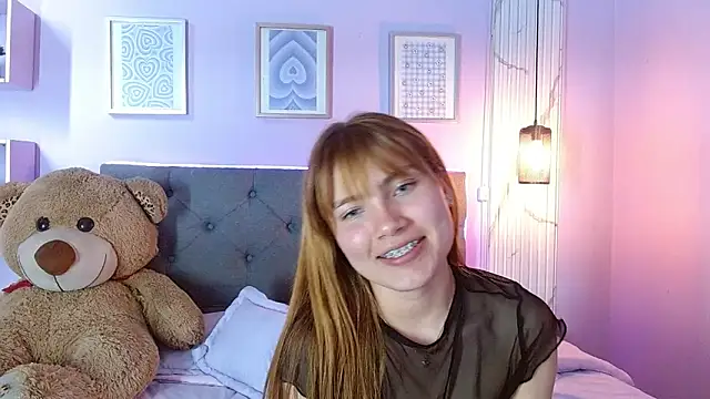 Snapshot of Celeste__London chatting on May 2026 06:24:01 PM Celeste London online show from May 2026 06:24:01 PM