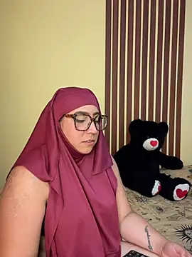 Chandra Yusef online show from March 2026 09:29:02 PM