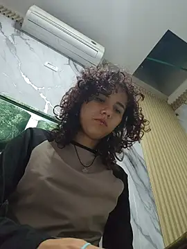 Isabella Stark online show from April 2026 11:55:02 AM