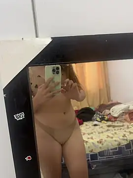 la rojita069 online show from March 2026 09:54:02 PM