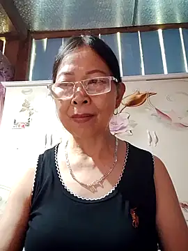 Snapshot of Sky-rain98 chatting on July 2026 08:34:02 AM Sky-rain98 online show from July 2026 08:34:02 AM