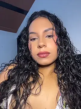 AmeliaAndersson online show from June 2026 08:20:02 AM