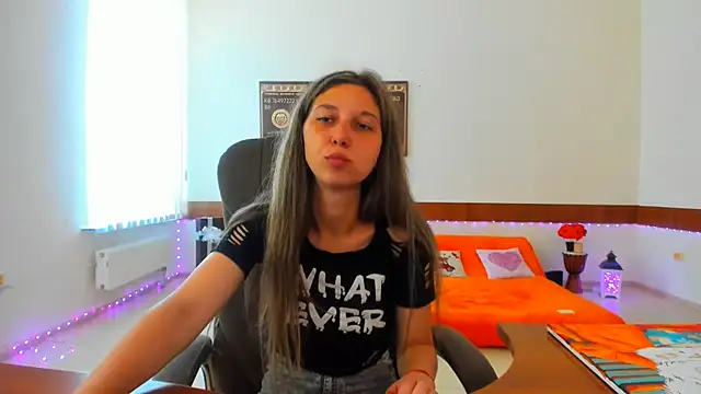 Snapshot of Ellina_Star chatting on July 2026 08:19:02 AM Ellina Star online show from July 2026 08:19:02 AM