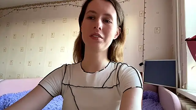 Snapshot of AlesiaGurevich chatting on June 2026 04:08:02 PM AlesiaGurevich online show from June 2026 04:08:02 PM
