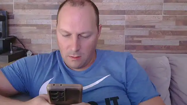 Snapshot of lustonfan chatting on May 2026 12:11:01 PM lustonfan online show from May 2026 12:11:01 PM