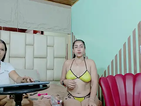 VikyANDfer online show from April 2026 12:50:02 PM