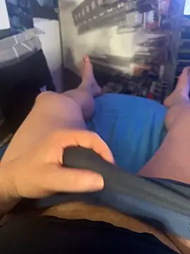 MatthewEmme2121 online show from April 2026 10:54:02 PM