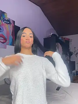 Paola 14 online show from May 2026 07:44:01 PM
