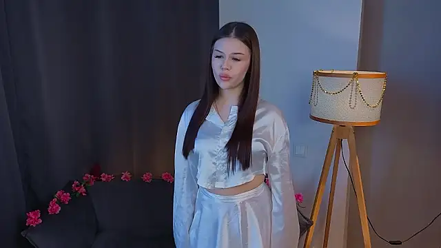 CatrinaLuk online show from March 2026 06:28:02 AM