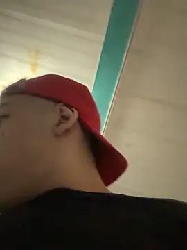 OliverTabordaa online show from April 2026 10:12:02 PM