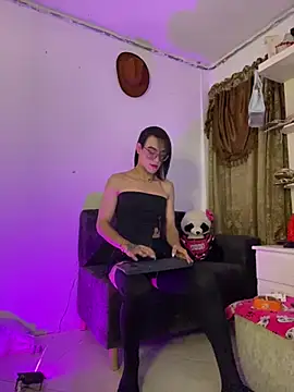 Snapshot of melissa_hot21 chatting on July 2026 07:23:02 AM melissa hot21 online show from July 2026 07:23:02 AM