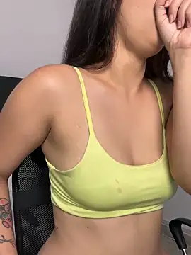 Cristal Williams online show from March 2026 01:36:02 PM