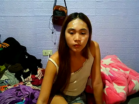 Snapshot of aina2003 chatting on May 2026 04:20:01 AM aina2003 online show from May 2026 04:20:01 AM