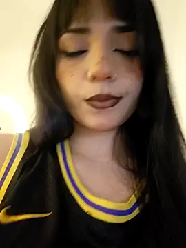 Snapshot of Hannae3 chatting on July 2026 05:42:02 AM Hannae3 online show from July 2026 05:42:02 AM