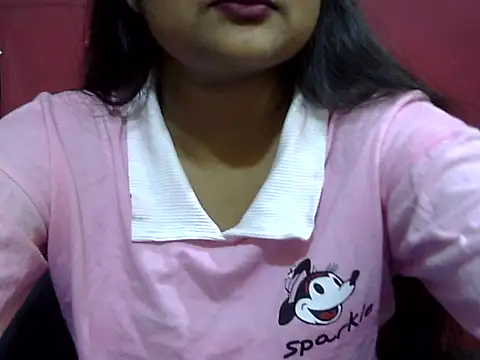 Snapshot of NayraG chatting on March 2026 03:50:01 PM NayraG online show from March 2026 03:50:01 PM