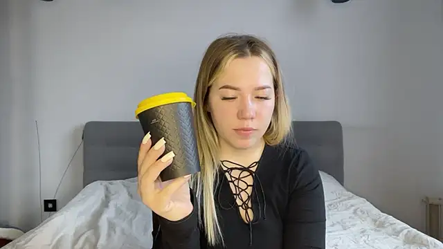 alyrasun online show from March 2026 06:14:01 AM