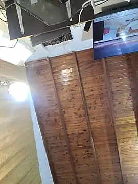 Badwolf818  online show from March 2026 09:00:01 PM