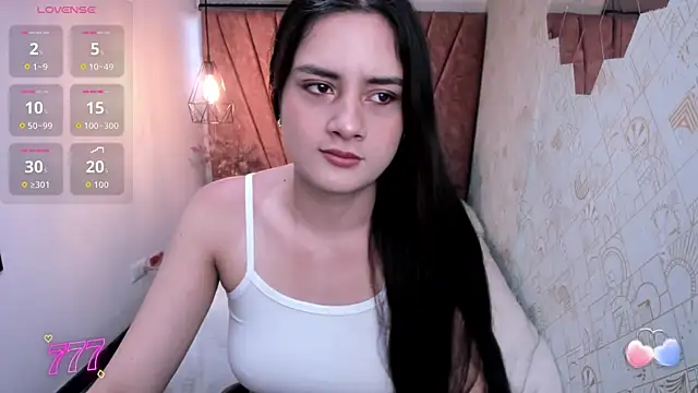 Snapshot of Zoe__Taylor__ chatting on May 2026 11:49:02 AM Zoe Taylor online show from May 2026 11:49:02 AM
