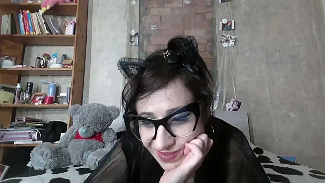 Snapshot of Barbie_Rococo chatting on May 2026 06:27:02 PM Barbie Rococo online show from May 2026 06:27:02 PM