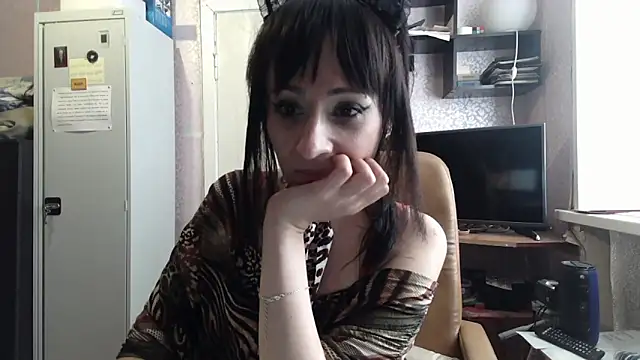 Snapshot of Barbie_Rococo chatting on June 2026 12:22:02 PM Barbie Rococo online show from June 2026 12:22:02 PM