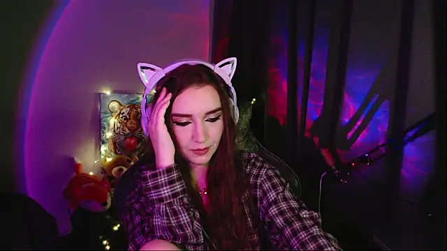 Celia Sensual  online show from June 2026 07:40:02 PM