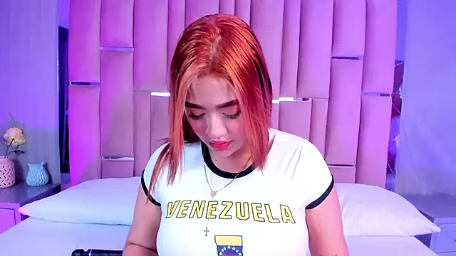 Saory     online show from May 2026 12:27:01 AM