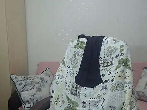 BlondEagleMuscle online show from April 2026 09:04:02 PM