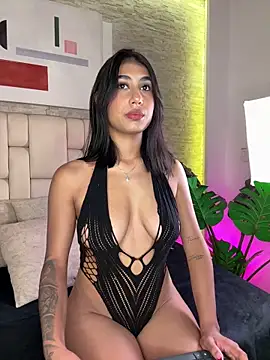 Lilyrousse  online show from May 2026 11:47:01 AM