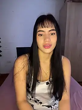 Snapshot of Ariel_blake chatting on June 2026 05:50:01 PM Ariel blake online show from June 2026 05:50:01 PM