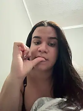 Snapshot of Gabrielaparaiso chatting on June 2026 05:06:02 PM Gabrielaparaiso online show from June 2026 05:06:02 PM