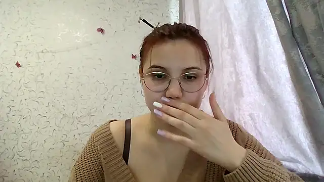 Snapshot of Aurora_Breeze chatting on May 2026 09:48:01 AM Aurora Breeze online show from May 2026 09:48:01 AM