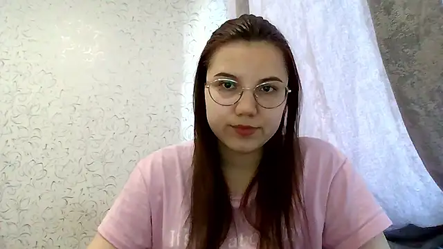 Snapshot of Aurora_Breeze chatting on May 2026 11:28:01 AM Aurora Breeze online show from May 2026 11:28:01 AM