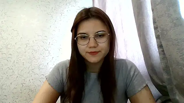 Snapshot of Aurora_Breeze chatting on June 2026 09:40:01 AM Aurora Breeze online show from June 2026 09:40:01 AM