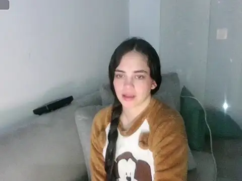 Snapshot of ashely_jensen chatting on March 2026 03:32:01 AM ashely jensen online show from March 2026 03:32:01 AM