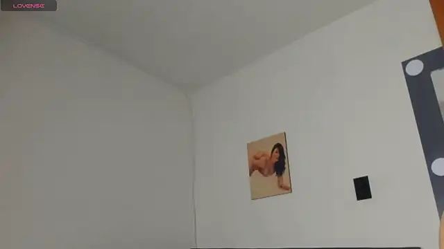 AnthonellaSweet  online show from April 2026 04:03:02 AM