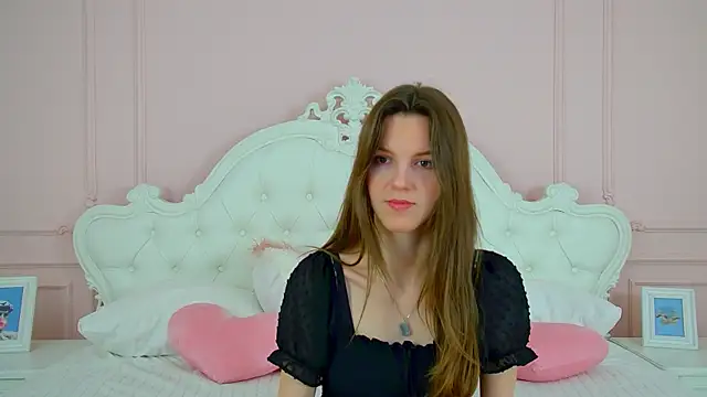 Snapshot of AmaliaLima chatting on May 2026 04:19:01 AM AmaliaLima online show from May 2026 04:19:01 AM