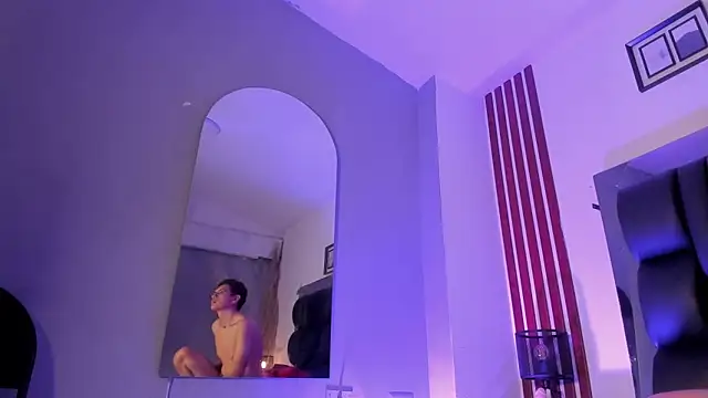 dalhia and hades online show from April 2026 01:41:02 PM