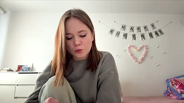 Snapshot of XeniaBerber chatting on March 2026 10:19:02 AM XeniaBerber online show from March 2026 10:19:02 AM