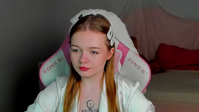 ElinaVale online show from May 2026 04:12:02 PM
